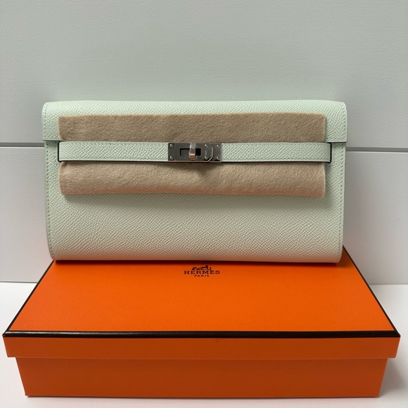 Hermes Kelly To Go Wallet - Picture 6 of 15